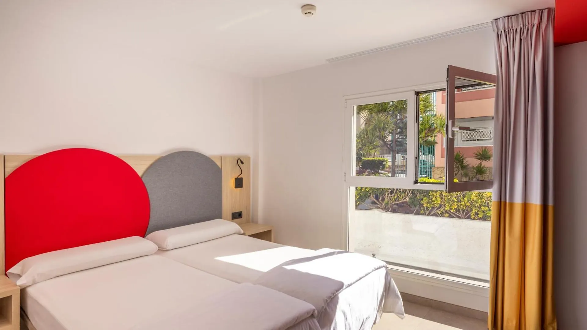 Sholeo Lodges Los Gigantes (Adults Only) Puerto de Santiago  Hotel